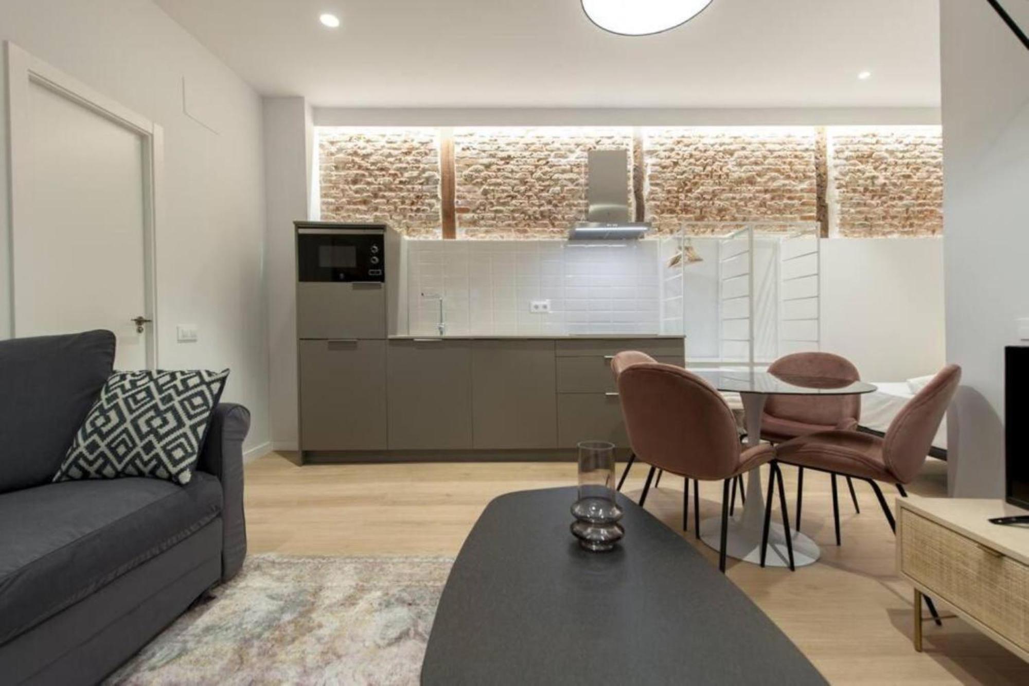 מדריד Apartamentos En La Latiina מראה חיצוני תמונה